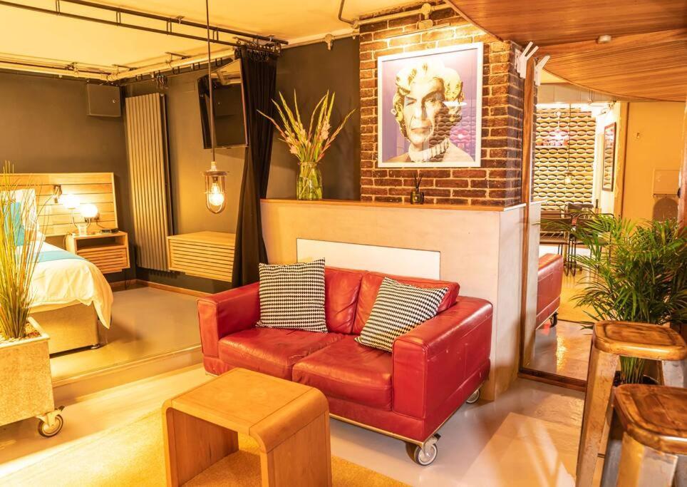 The Jazz Quarters, Southsea'S Hidden Gem Apartment Портсмът Екстериор снимка