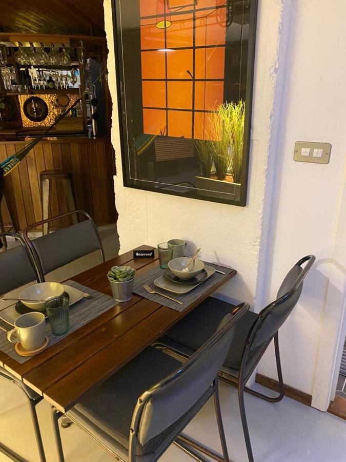 The Jazz Quarters, Southsea'S Hidden Gem Apartment Портсмът Екстериор снимка